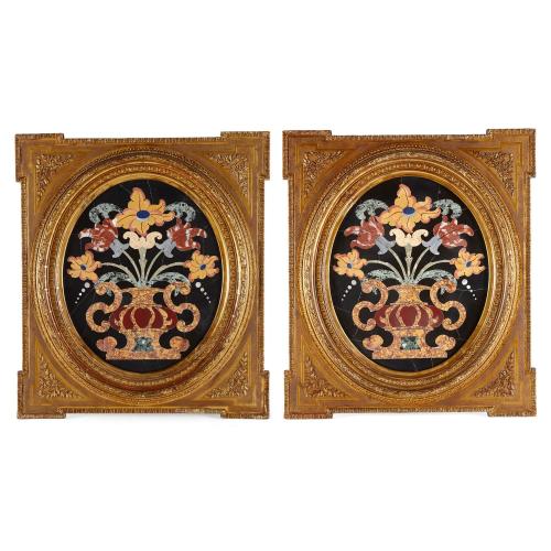 Very fine and large pair of Italian pietra dura marquetry panels