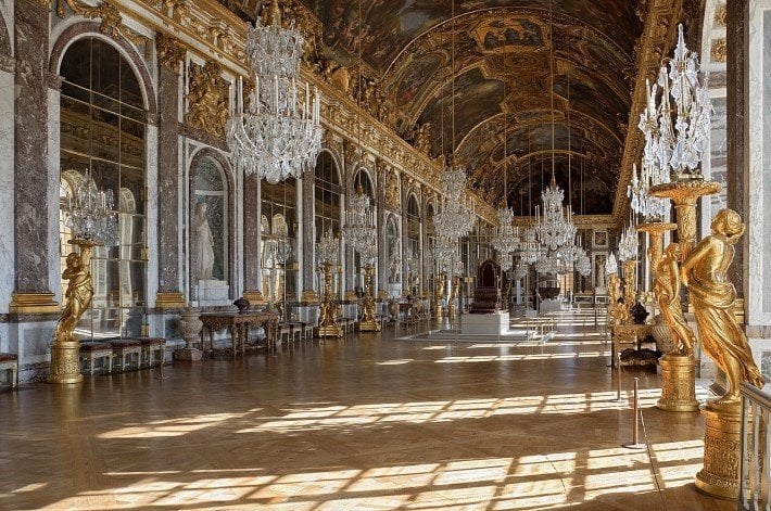 hall of mirrors versailles with charles le brun frescoes
