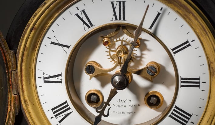 Blog - Antique Clocks: Guide to Set-up and Maintain