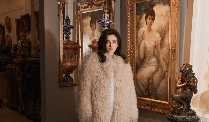 Mayfair Gallery x Ducie: Where Antiques Meet Fashion